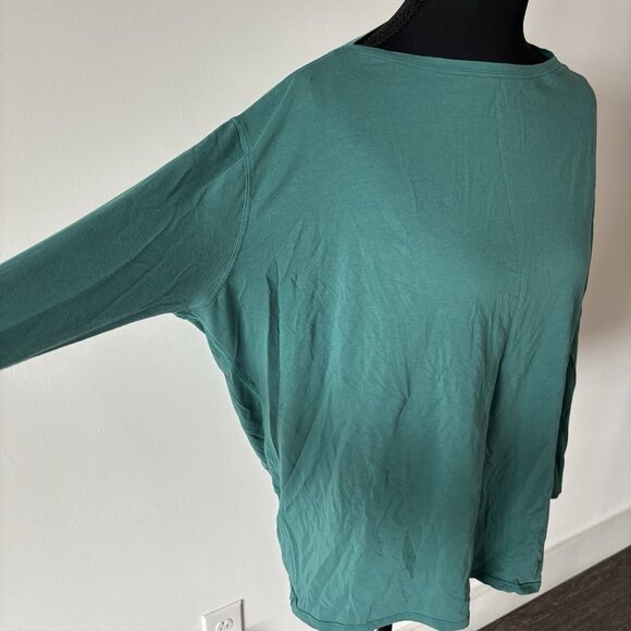 Lululemon Women’s Long Sleeve Workout Top Teal Size 4 NO TAGS! Sporty Gym Preppy - Picture 6 of 10